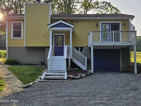 129 Robin Run, Milford, PA 18337