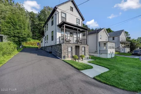 53 Ontario St, Simpson, PA 18407