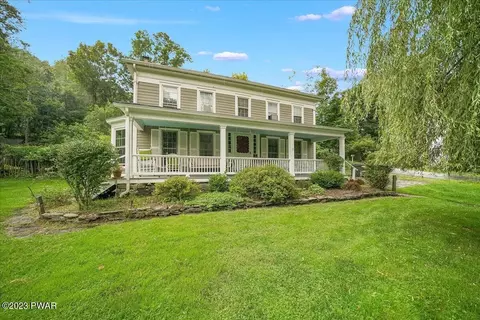 1136 River Rd, Milanville, PA 18443