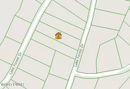 723 Lake Forest Dr, Dingmans Ferry, PA 18328