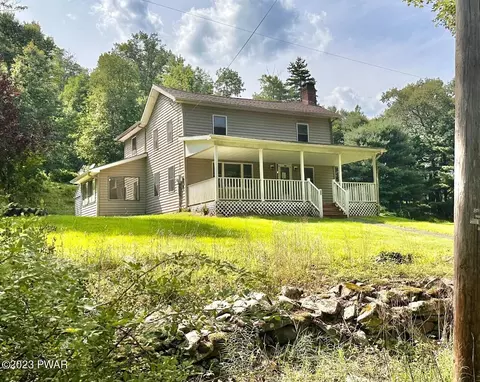 2137 River Rd, Damascus, PA 18415