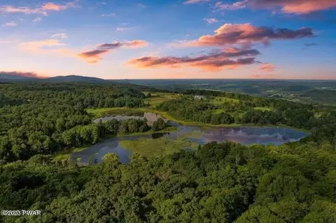 174 Town House Rd, Thompson, PA 18465