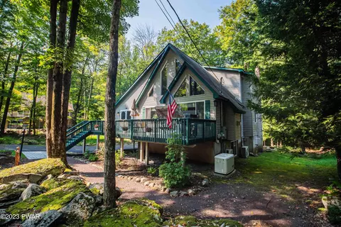 78 Northwood Ter, Lake Ariel, PA 18436