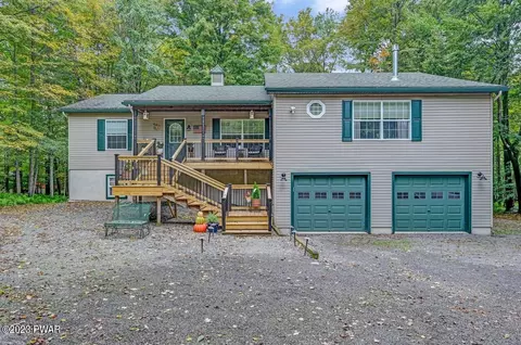 129 Rockway Rd, Lake Ariel, PA 18436