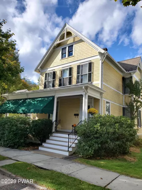 419 14th St, Honesdale, PA 18431