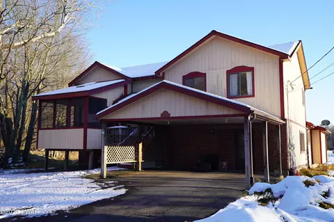 152 Boulder Rd, Lake Ariel, PA 18436