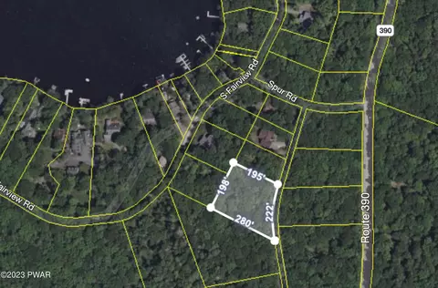 Mchenry Court, Tafton, PA 18464
