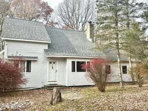 113 Hickory Rd, Milford, PA 18337