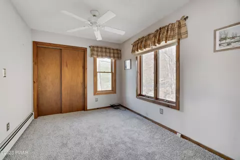 6348 Decker Rd, Bushkill, PA 18324 photo 19