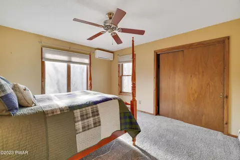 6348 Decker Rd, Bushkill, PA 18324 photo 17