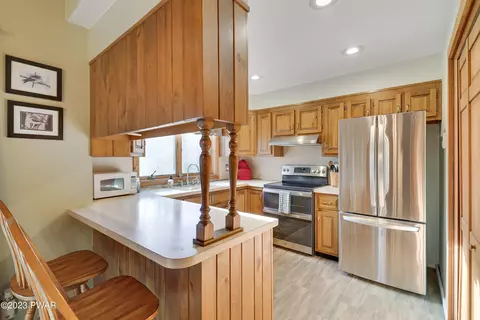 6348 Decker Rd, Bushkill, PA 18324 photo 7