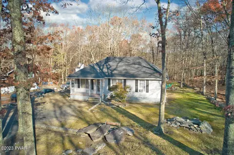 116 Ruffed Grouse Rd, Bushkill, PA 18324 photo 6