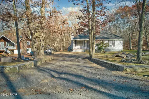 116 Ruffed Grouse Rd, Bushkill, PA 18324 photo 7
