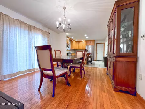 1110 Falls Rd, Bushkill, PA 18324 photo 13