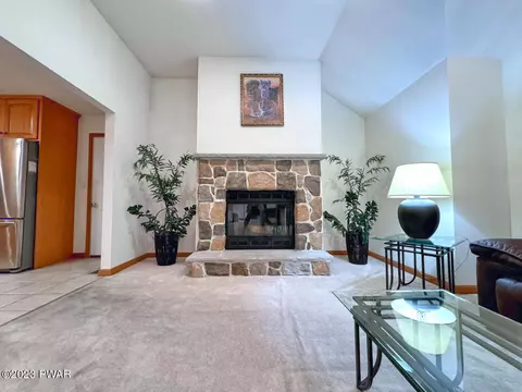 1110 Falls Rd, Bushkill, PA 18324 photo 16