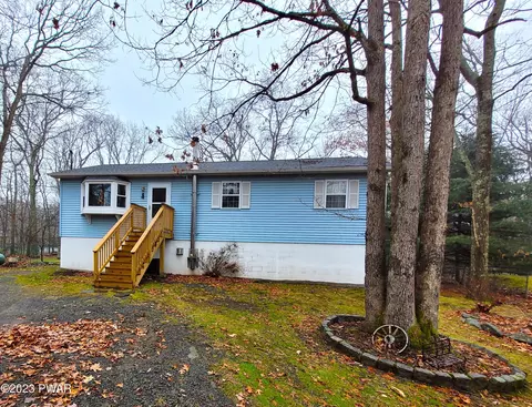 109 Sunfish Ct, Milford, PA 18337