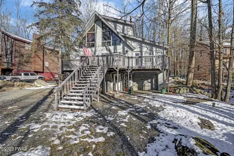 3041 Northgate Rd, Lake Ariel, PA 18436