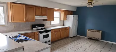 Kitchen - 175 Phillips St, Throop, PA 18512 photo 1 of 2