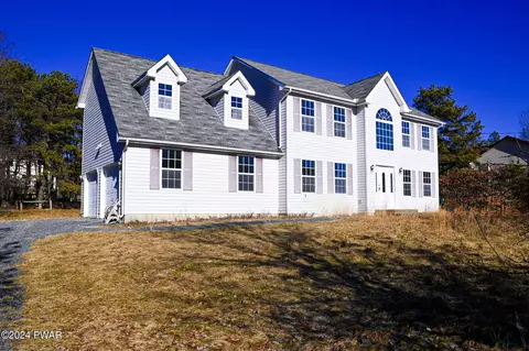 183 Heather Dr, Blakeslee, PA 18610