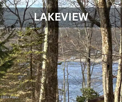 184 East Lake Dr, Milford, PA 18337