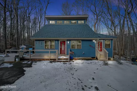 8 Burnwood Pt, Lake Ariel, PA 18436