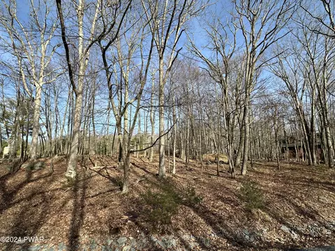 Lot 26 Blk 12 Stg 67, Lords Valley, PA 18428