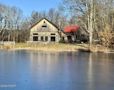 1172 Shady Ln, Honesdale, PA 18431