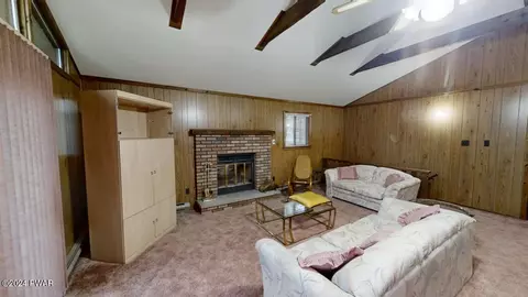 Living - 142 Edgewater Dr, Dingmans Ferry, PA 18328 photo 3 of 3