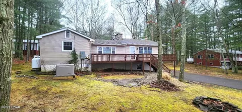 118 Terrace Rd, Tafton, PA 18464