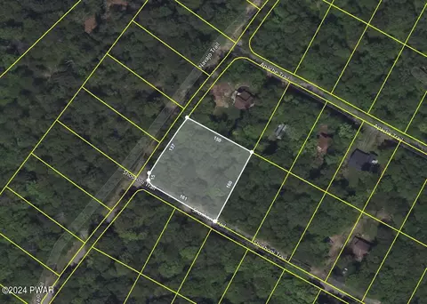 Shoshoni Trail, Gouldsboro, PA 18424