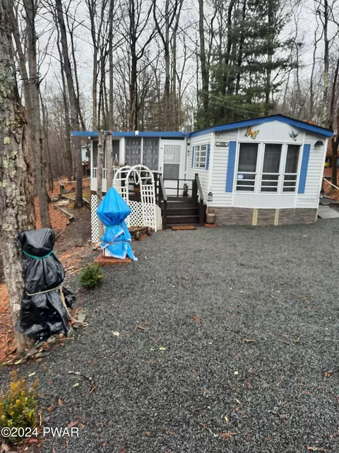 103 Grizzly Bear Way, Milford, PA 18337