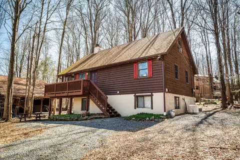 139 Lakeview Dr, Lake Ariel, PA 18436