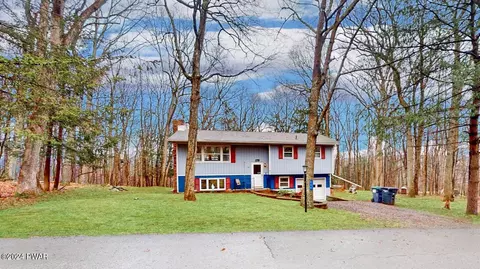 134 Sunnylands Rd, Milford, PA 18337