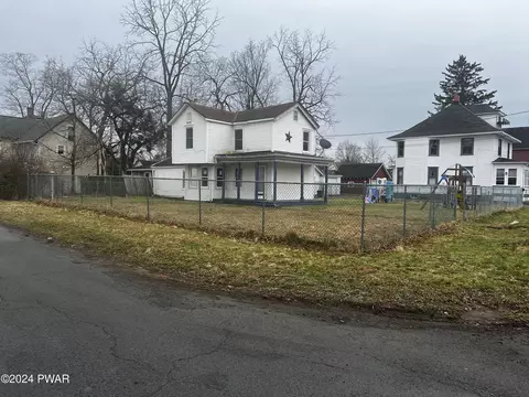 200 Avenue I, Matamoras, PA 18336