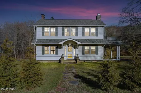 260 S Sterling Rd, South Sterling, PA 18460