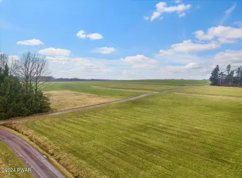 Lepro Martin Road, Thompson, PA 18465