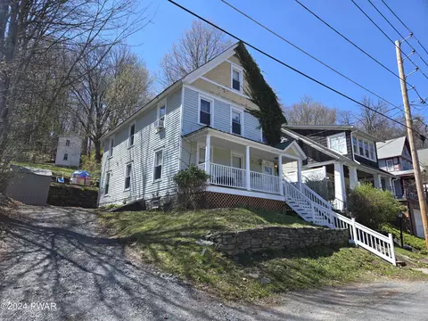 1414 Westside Ave, Honesdale, PA 18431