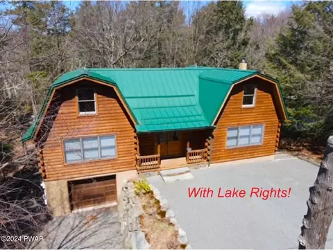 1075 Mockingbird Ln, Lake Ariel, PA 18436