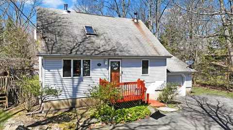 174 Sunrise Dr, Milford, PA 18337