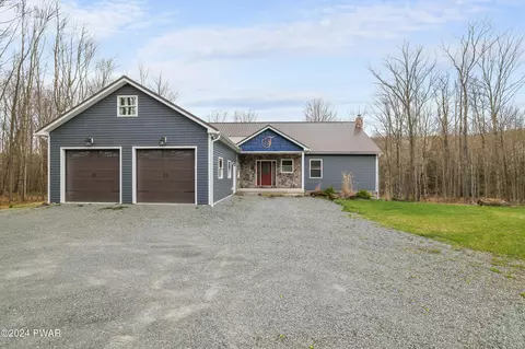 51 Burrier Rd, Waymart, PA 18472