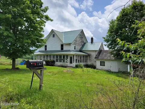 192 Prattville Road Rd, Le Raysville, PA 18829