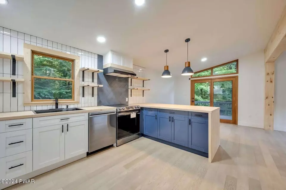 Kitchen - 74 Orion Way, Lake Ariel, PA 18436 photo 2 of 2