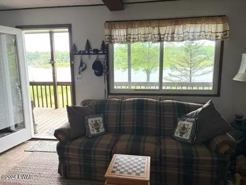 154 Marcel Dr, Dingmans Ferry, PA 18328 photo 17