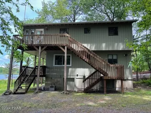 154 Marcel Dr, Dingmans Ferry, PA 18328 photo 9