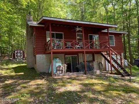 1185 Salem Park Lane Ln, Lake Ariel, PA 18436