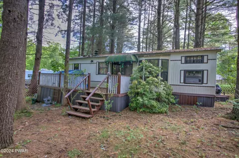 105 107 Sundae Dr, Hawley, PA 18428