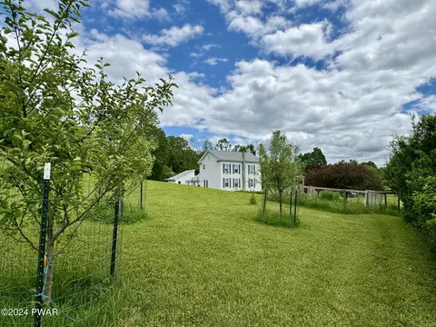 289 Tryon St, Honesdale, PA 18431