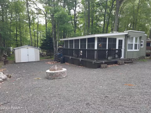259 Village Dr, Milford, PA 18337