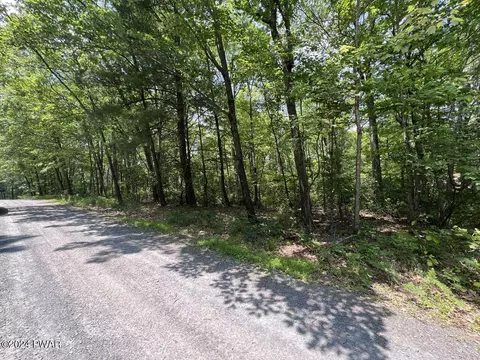 7 9 Kenny Ln, Shohola, PA 18458