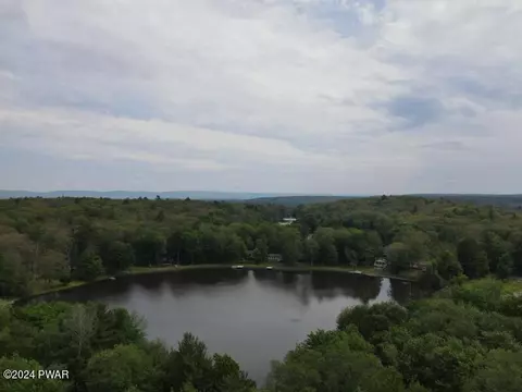 135 Beech Rd, Dingmans Ferry, PA 18328 photo 20